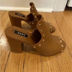 DKNY Sandals